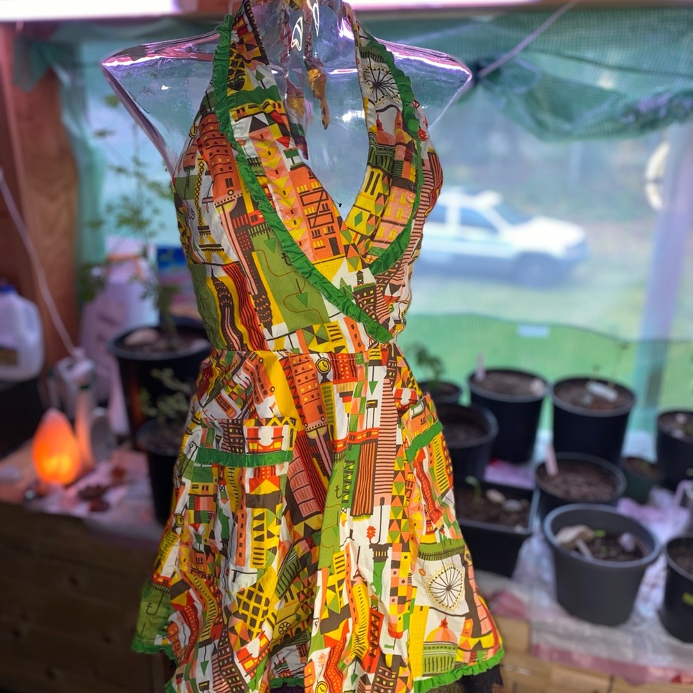 Apron